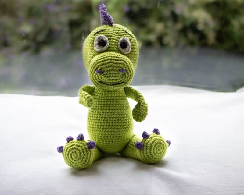 amigurumi dinosaur plush pattern